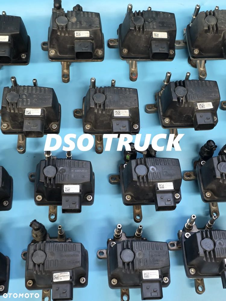DOZOWNIK WTRYSKIWACZ ADBLUE A0001405339 MERCEDES ACTORS MP4 - 6