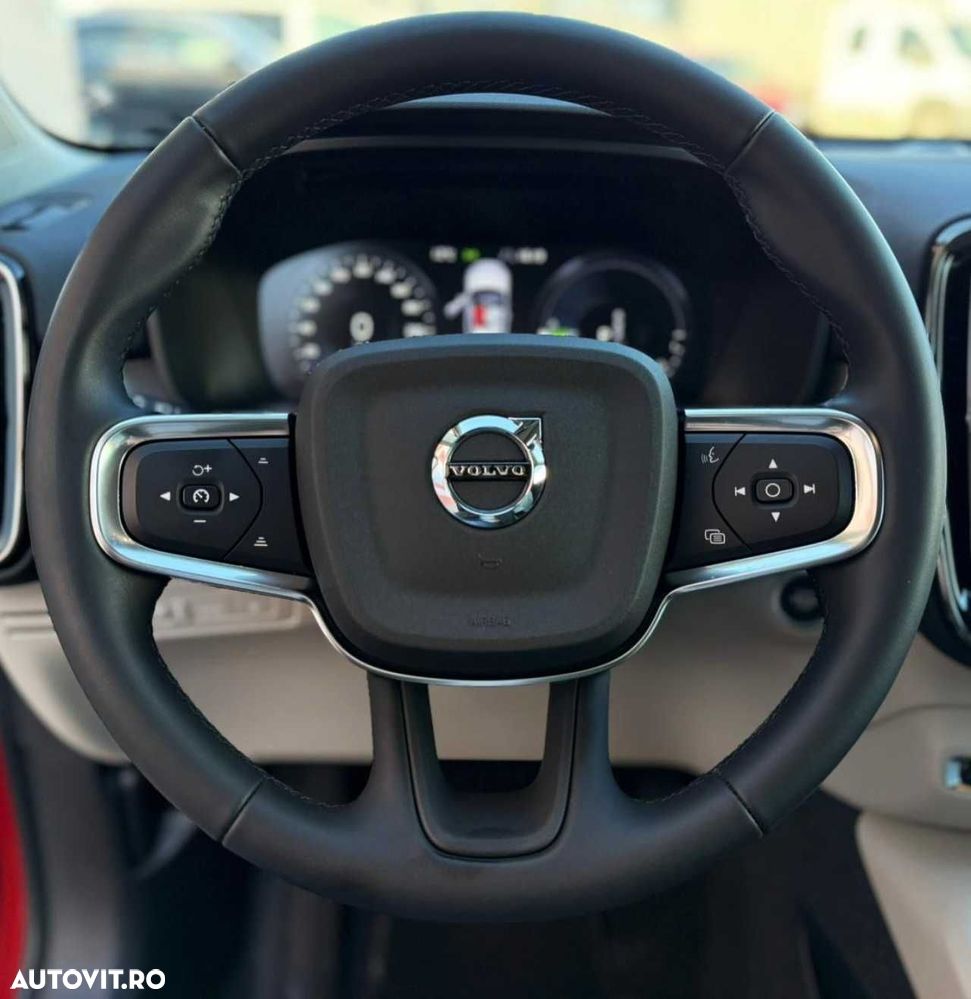 Volvo XC 40 Recharge T4 Twin Engine AT7 Inscription Expression - 21