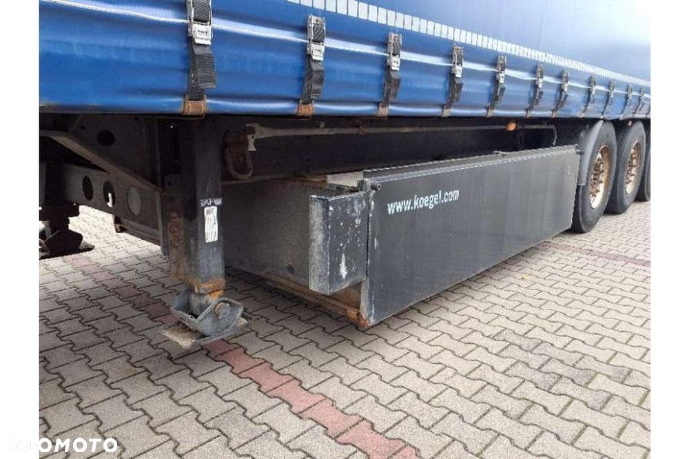Inny Kögel Trailer Curtainsider Sliding Roof Straight - 10
