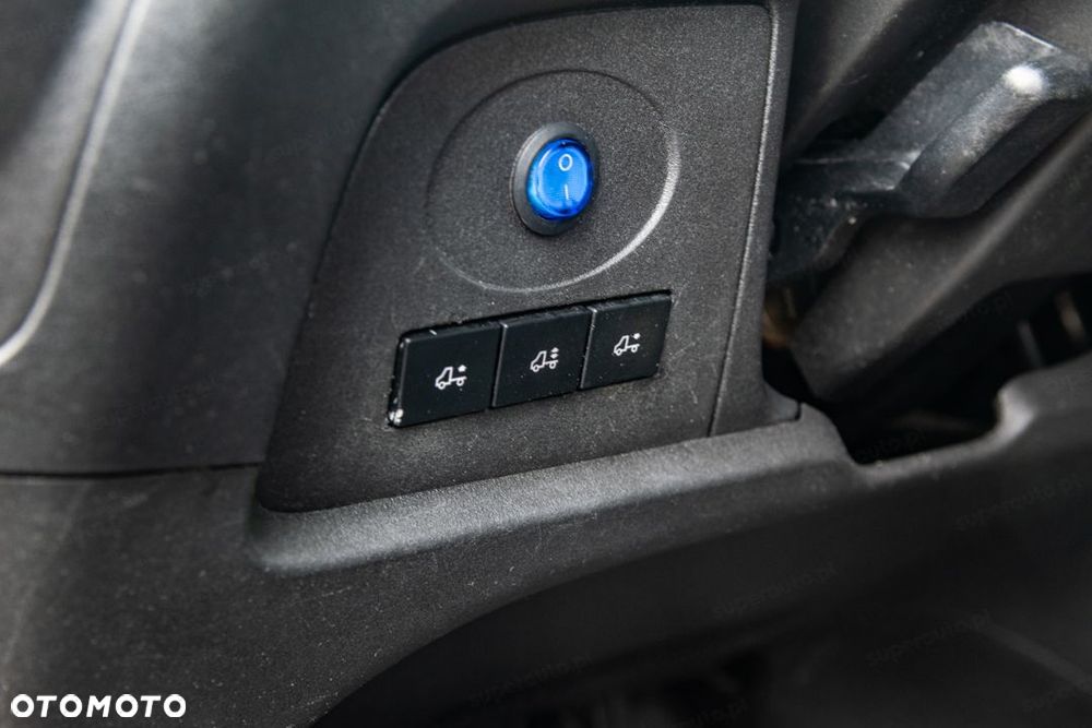 Iveco Daily 35S18 Autolaweta Hi-Matic 3.0 180KM - 26