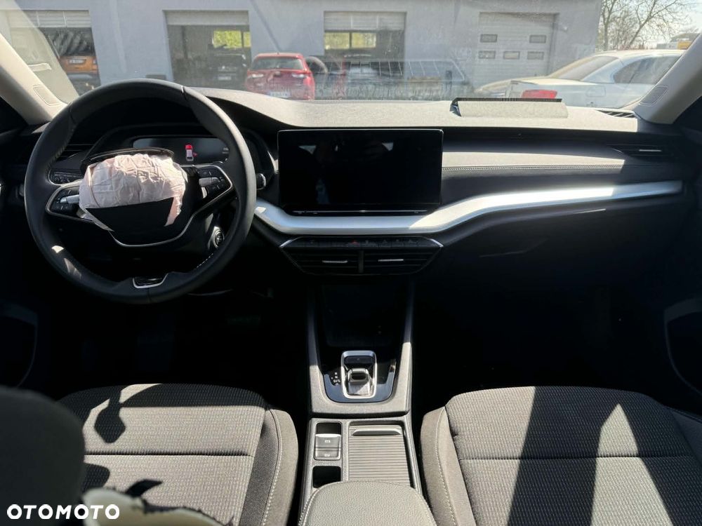 Skoda Octavia 1.5 TSI e-TEC DSG Selection - 12