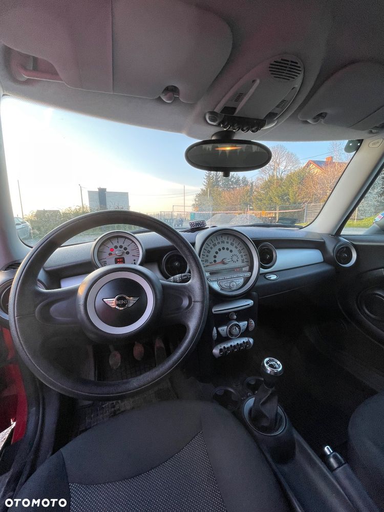 MINI ONE Standard - 12