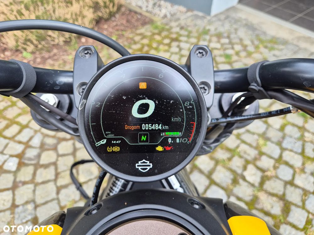 Harley-Davidson Sportster - 2