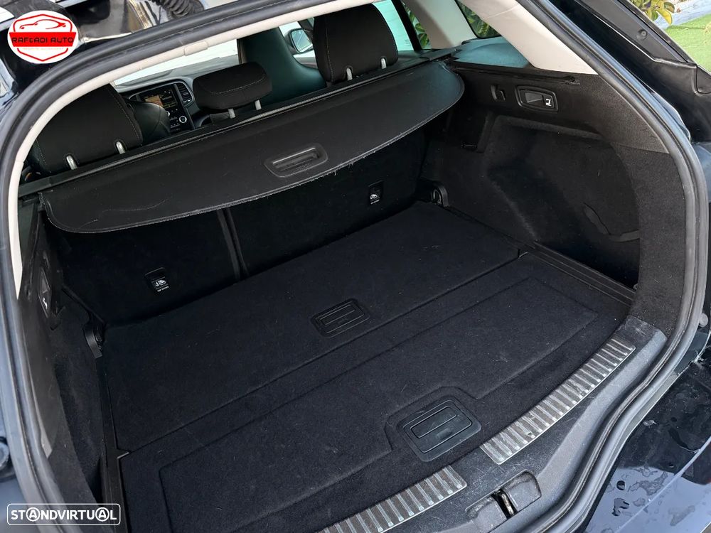 Renault Mégane Sport Tourer 1.5 dCi GT Line - 31