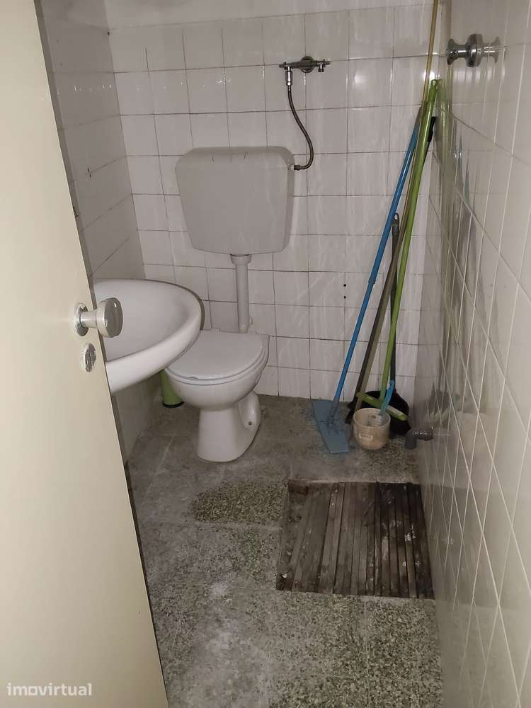 Loja para Arrendar em Abrantes - Grande imagem: 4/8