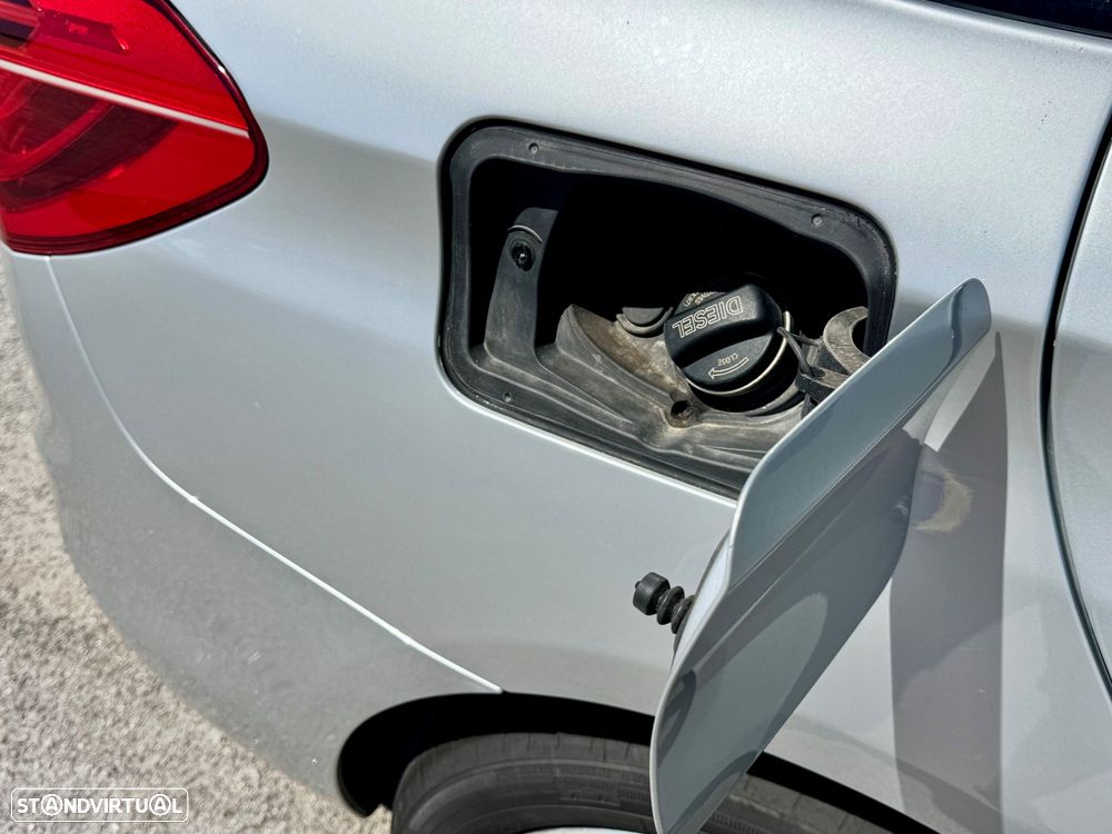 BMW 218 Gran Tourer d 7L Line Sport Auto - 17