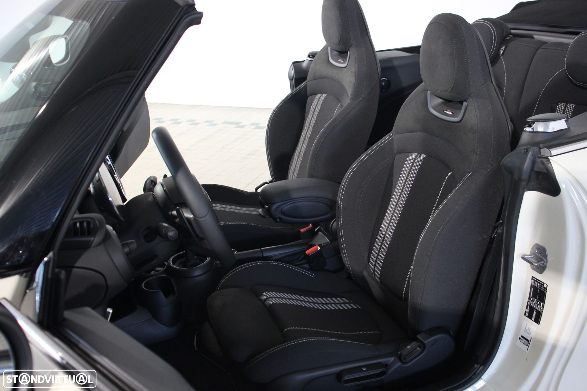 MINI 3 Portas John Cooper Works Auto Desportiva - 7