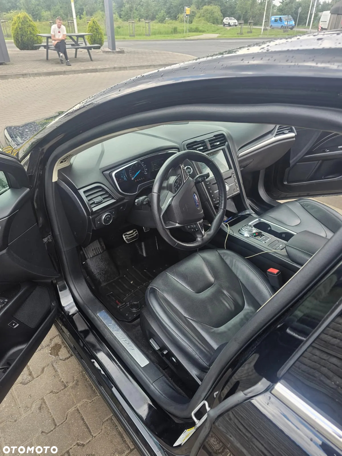 Ford Fusion - 10