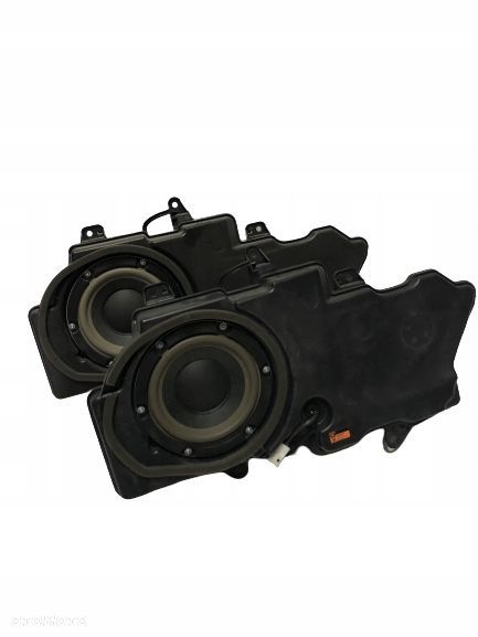 Toyota Land Cruiser 150 Subwoofer JBL Głośnik - 1