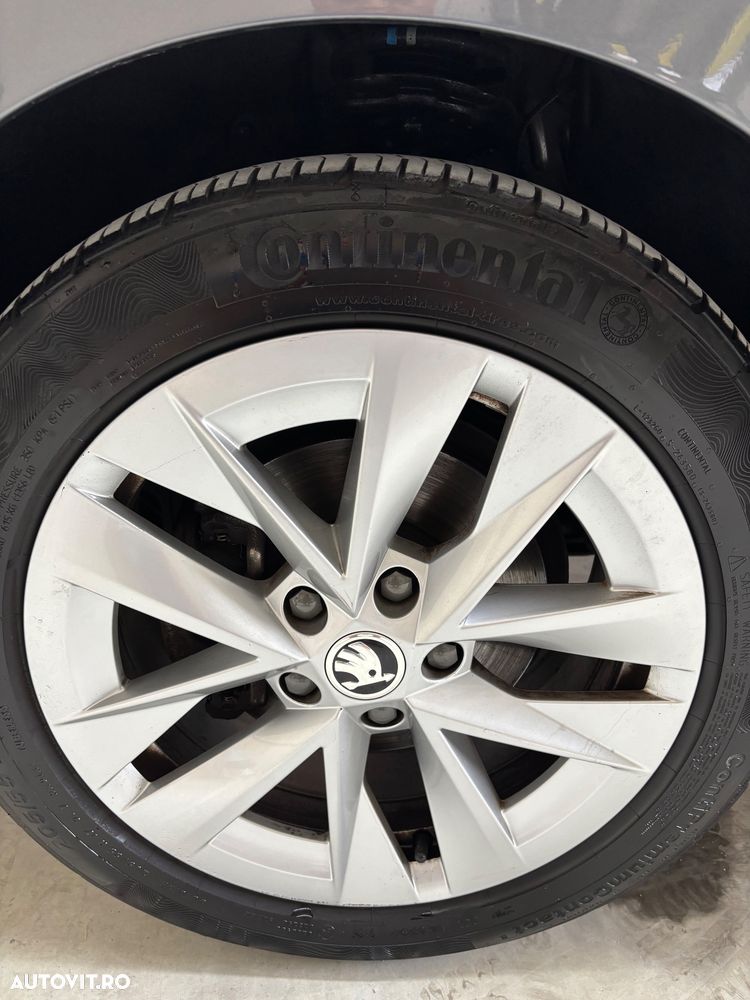 Skoda Octavia 2.0 TDI DSG Ambition - 25