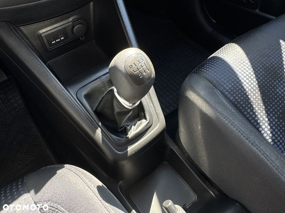 Hyundai ix20 1.6 Classic + - 16