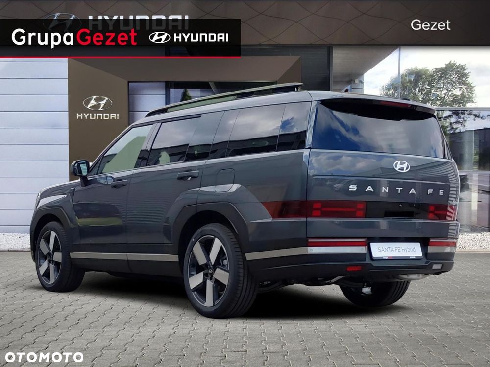 Hyundai Santa Fe - 2