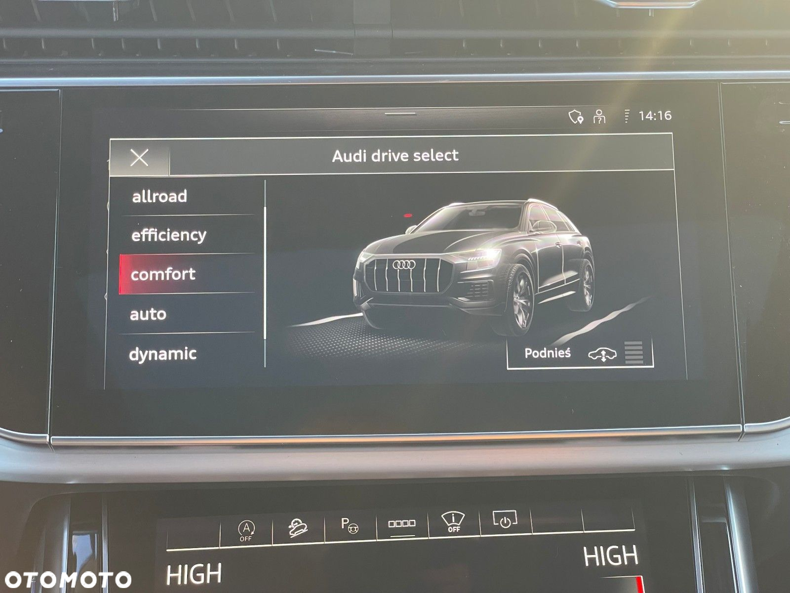 Audi Q8 - 18