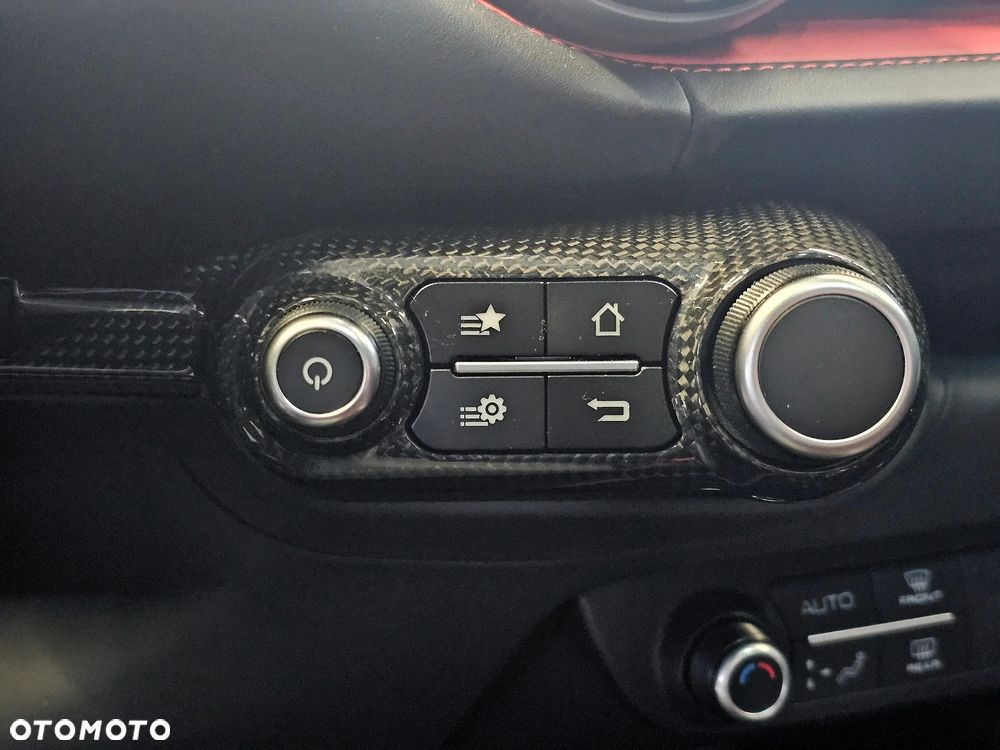 Ferrari 812 Superfast - 18