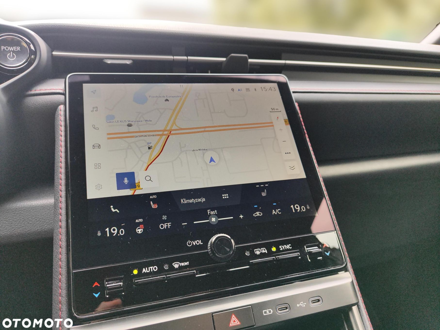 Lexus LBX 1.5 Hybrid Emotion - 12