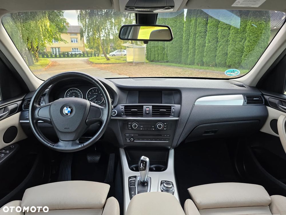 BMW X3 xDrive20i - 26