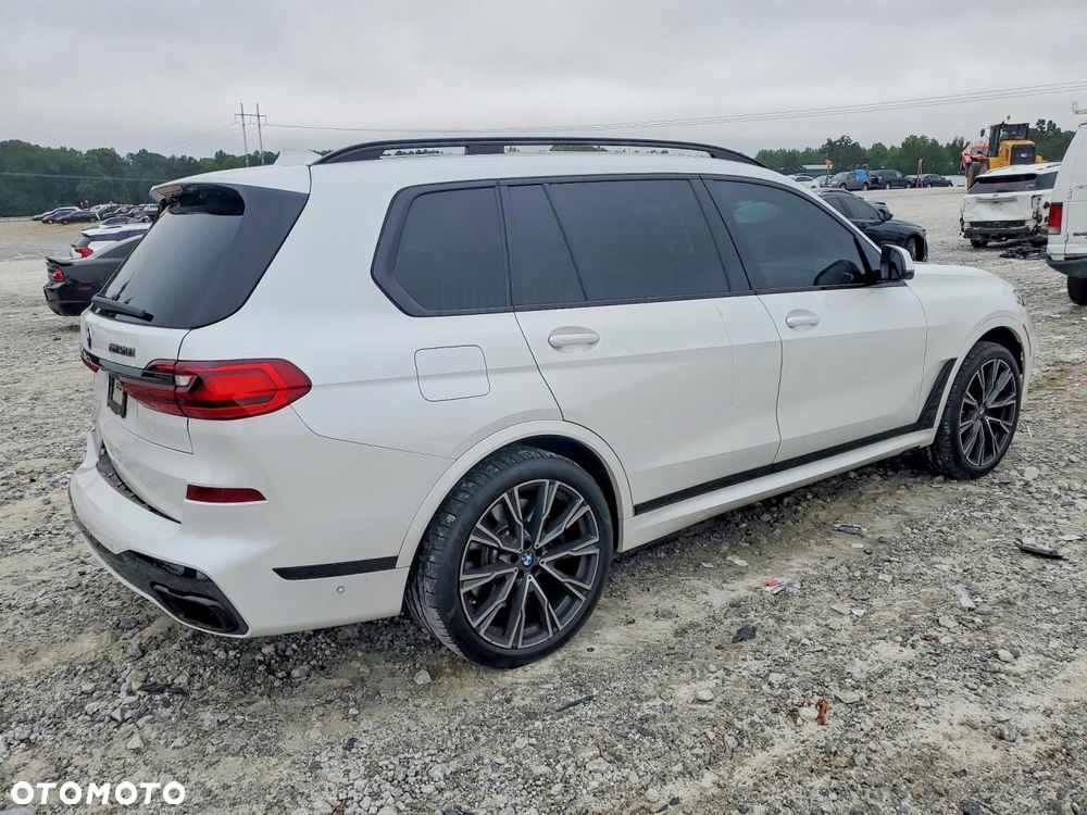 BMW X7 - 6