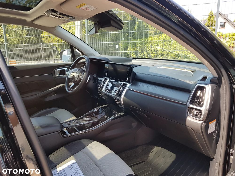 Kia Sorento - 23