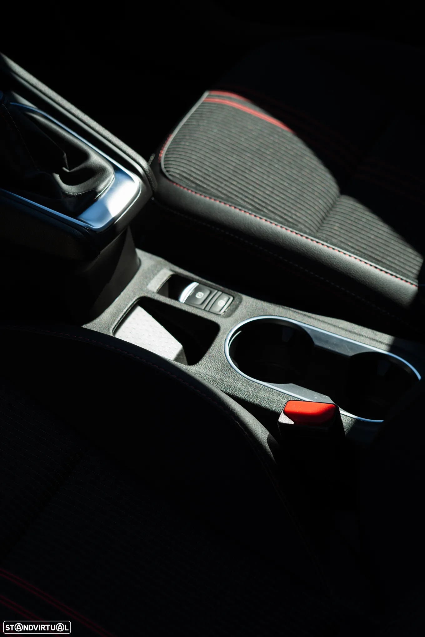 Renault Captur 1.0 TCe RS Line - 16