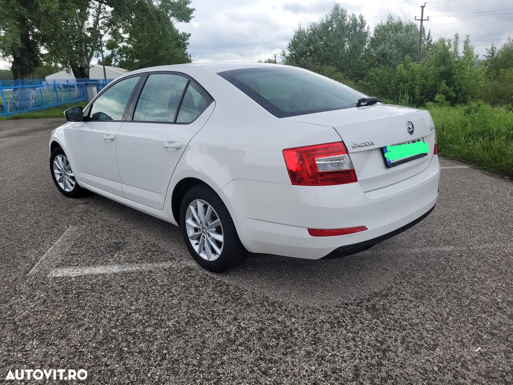Skoda Octavia 1.0 TSI Active - 10