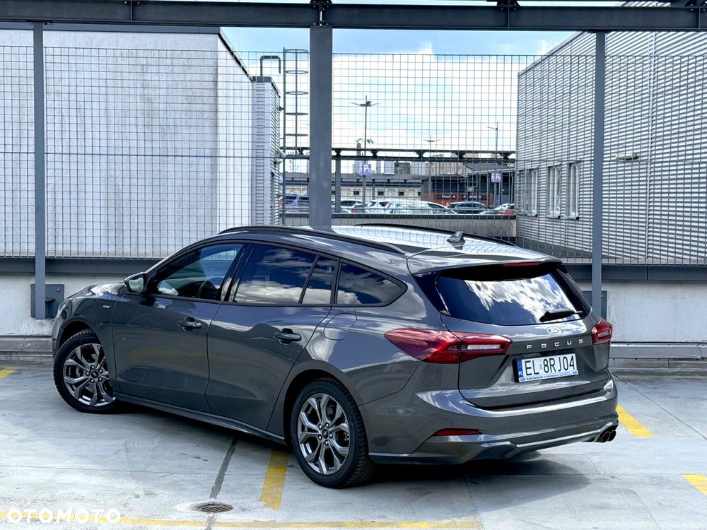 Ford Focus 1.0 EcoBoost mHEV ST-Line X - 13