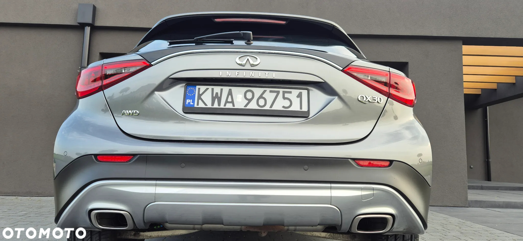 Infiniti Q30 2.2d Luxe AWD 7DCT - 17