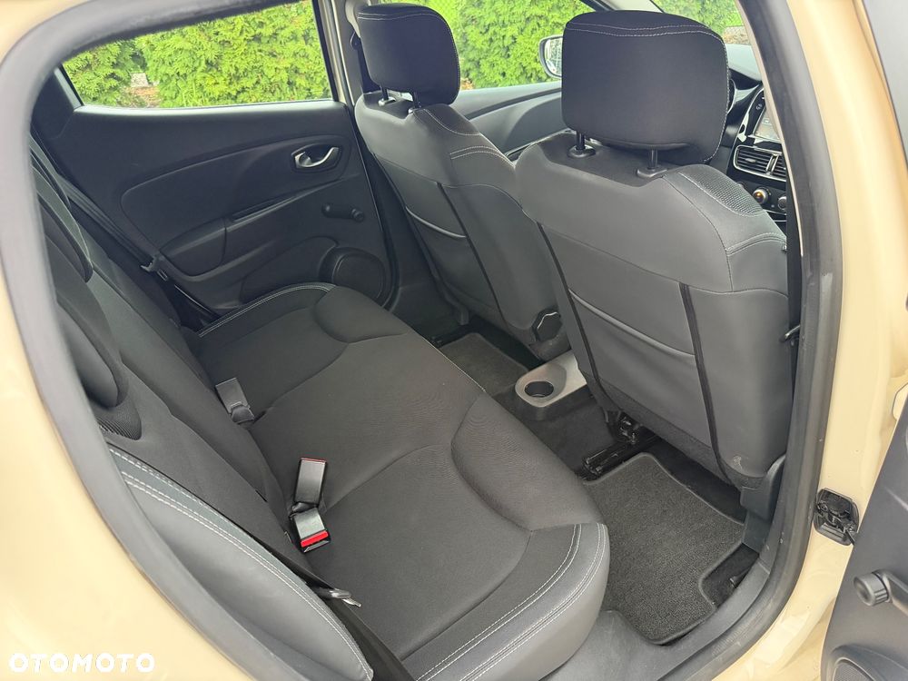 Renault Clio 1.2 16V Limited EU6 - 16