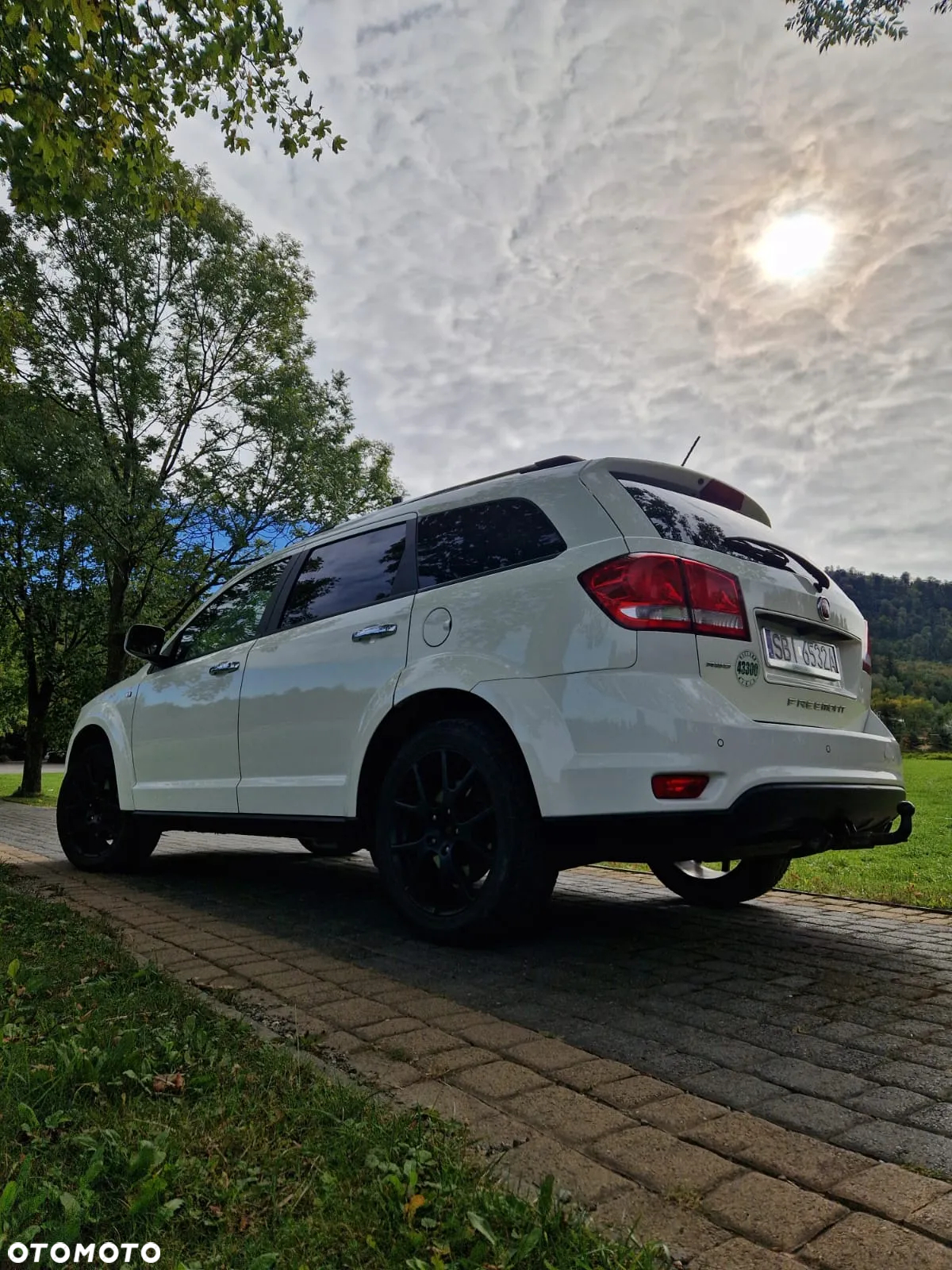 Fiat Freemont 2.0 Multijet Lounge AWD - 3