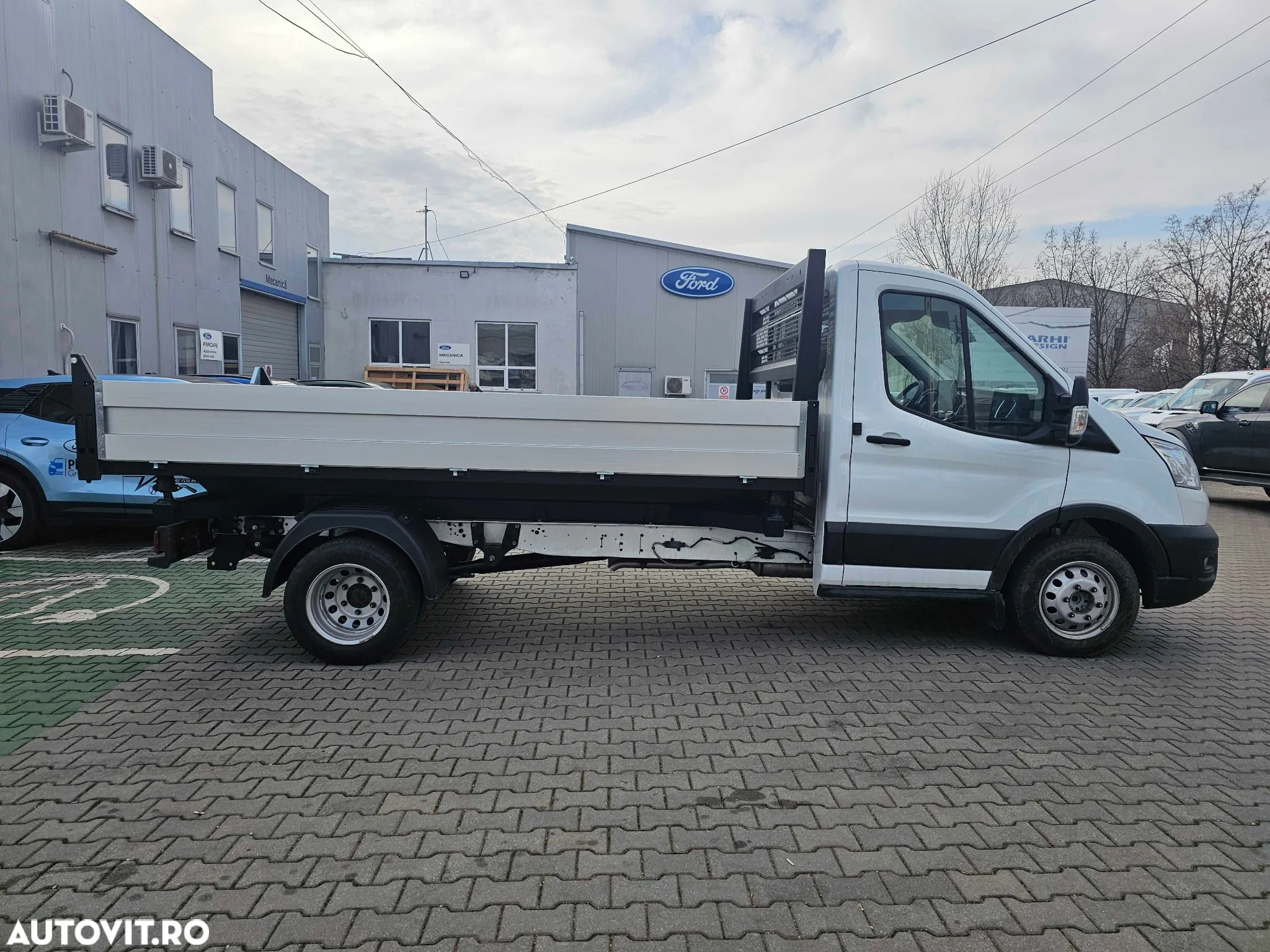 Ford TRANSIT - 16