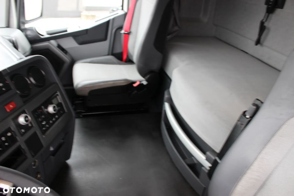 Renault T460  / 590 000 km / STANDARD / Euro 6/ ACC /*SERWIS France*/ STAN IDEALNY / - 29