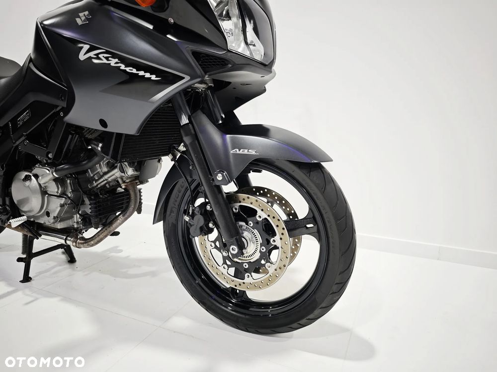 Suzuki V-STROM - 7