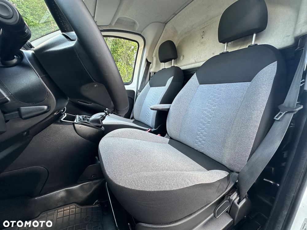 Fiat Fiorino Kombi 8V SX - 10