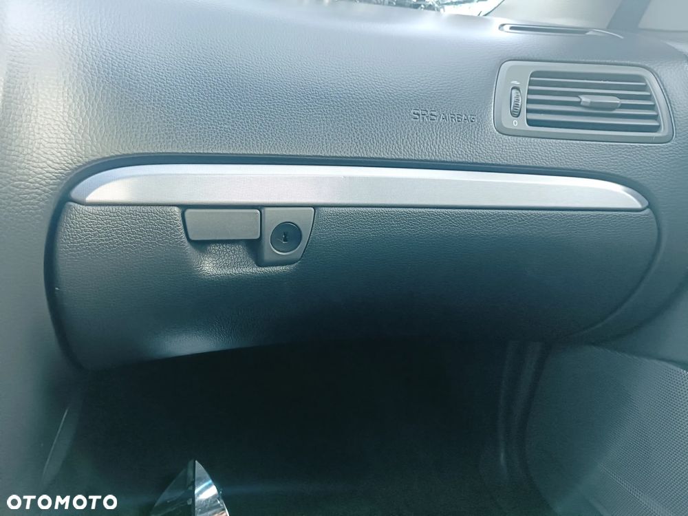 VOLVO S60 I 00-10 2002 r. deska rozdzielcza konsola + pasy lewy i prawy przód + moduł + AIRBAG  * - 5