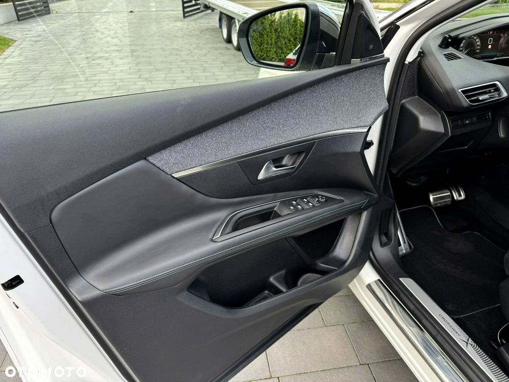 Peugeot 3008 THP 165 EAT6 Stop & Start Crossway - 17