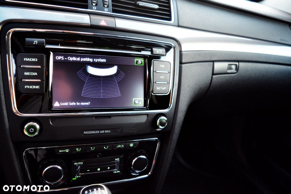 Skoda Superb 1.6 TDI Active - 8