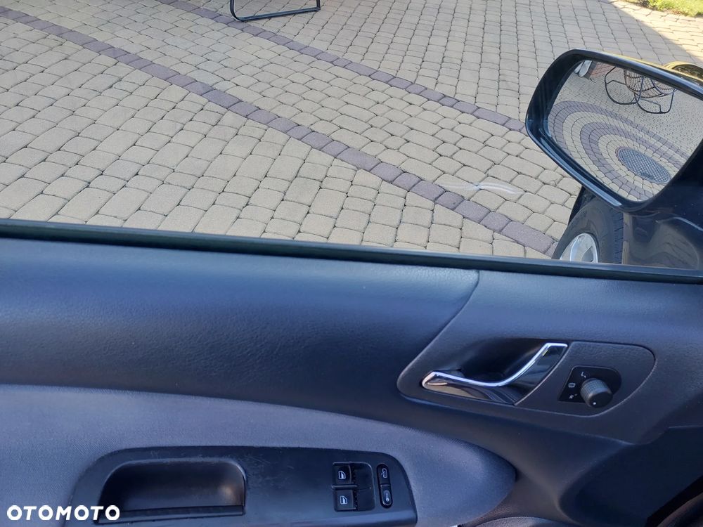 Skoda Octavia 1.6 Tour - 22