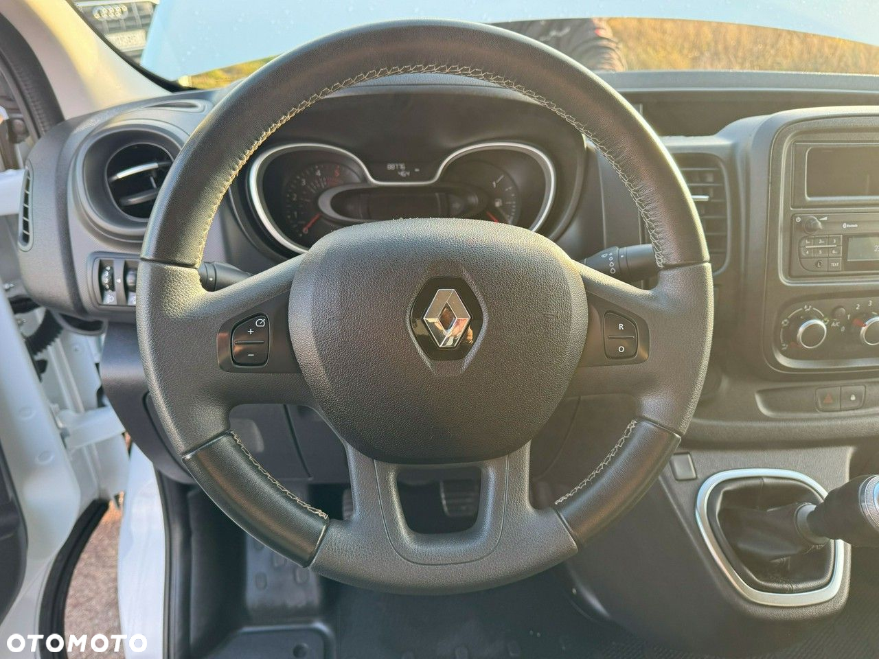 Renault Trafic - 12
