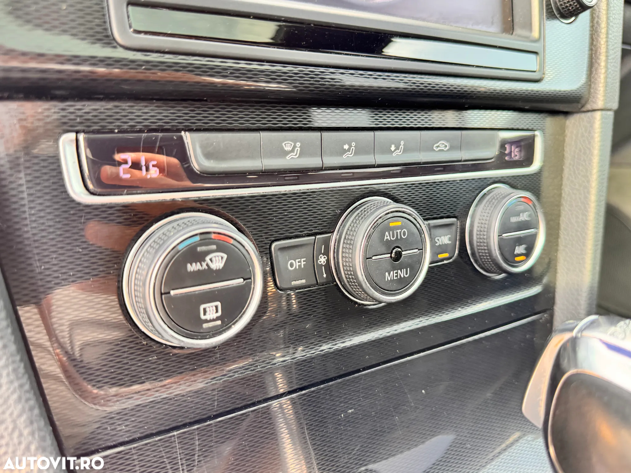 Volkswagen Golf GTE - 37