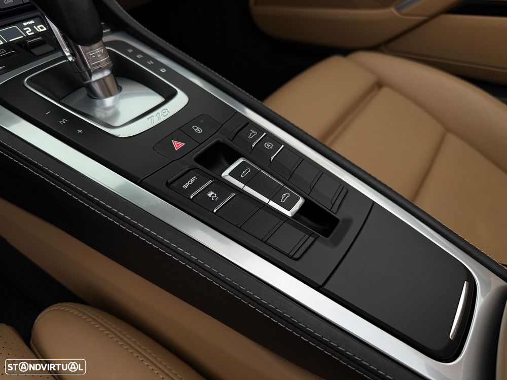 Porsche 718 Boxster PDK - 27