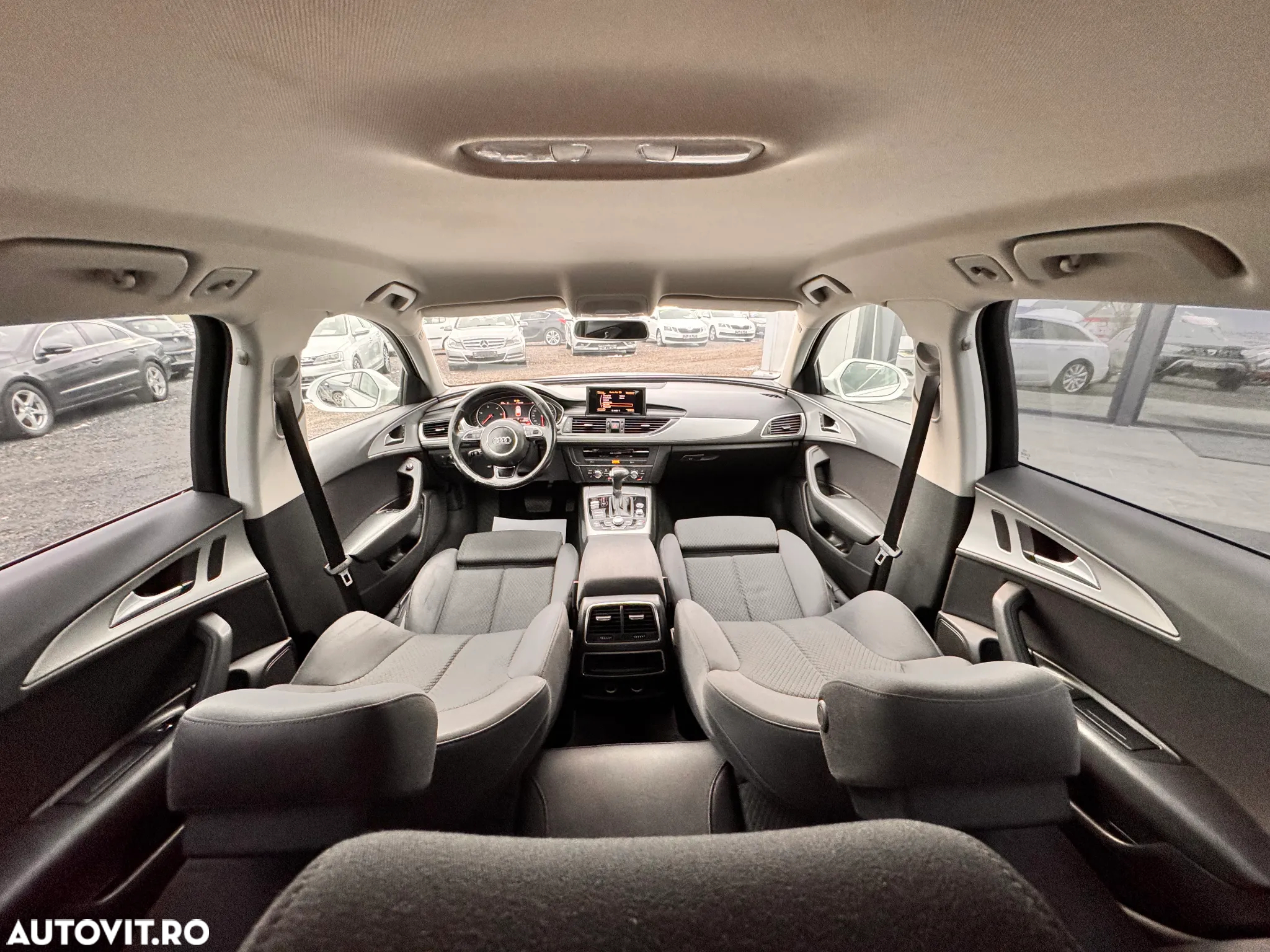 Audi A6 Avant 2.0 TDI Multitronic - 26