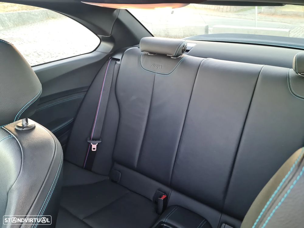 BMW M2 Auto - 16