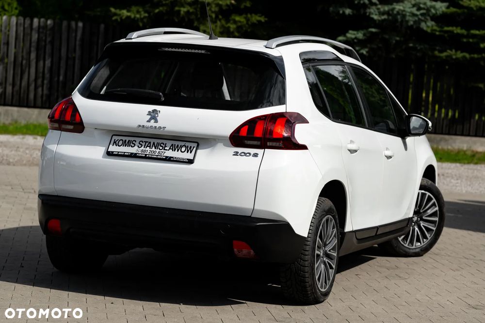 Peugeot 2008 1.6 BlueHDi Allure S&S - 7