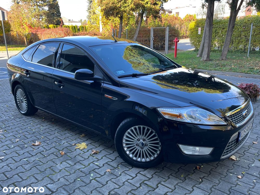 Ford Mondeo 2.0 TDCi Ghia - 10