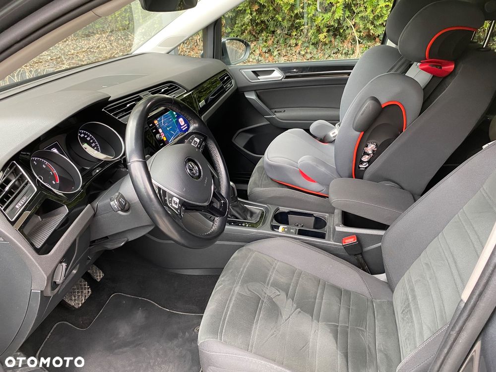 Volkswagen Touran 1.5 TSI EVO Highline DSG - 10