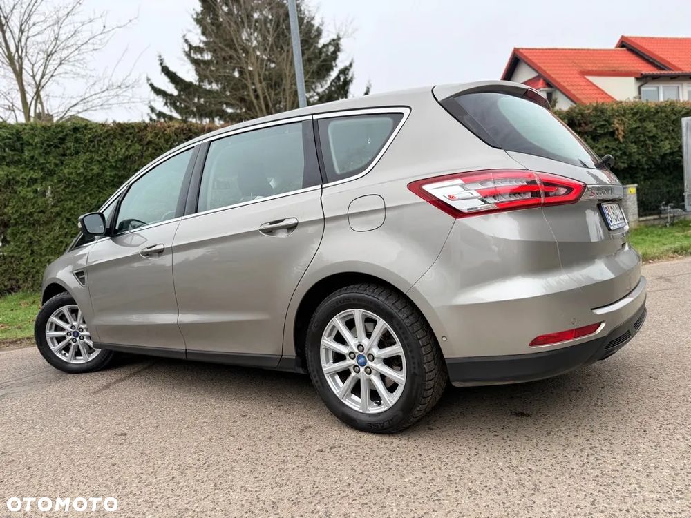 Ford S-Max 2.0 TDCi Titanium - 17