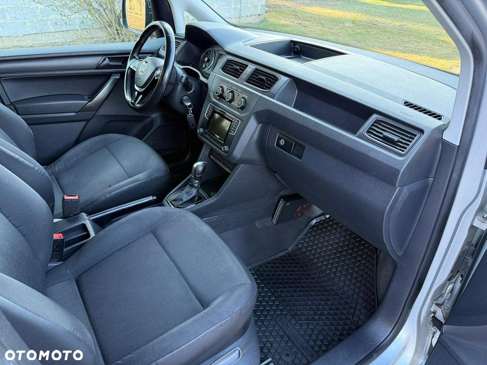 Volkswagen Caddy - 10