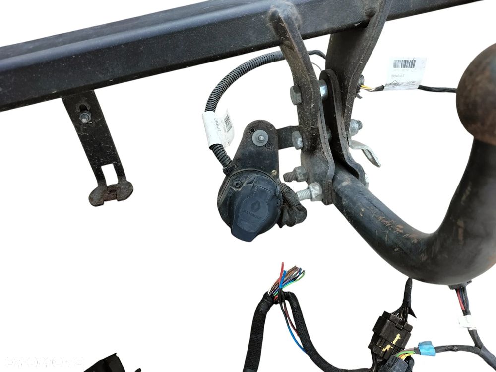 HAK HOLOWNICZY RENAULT CAPTUR II 2019-  Wiązka Moduł - 6