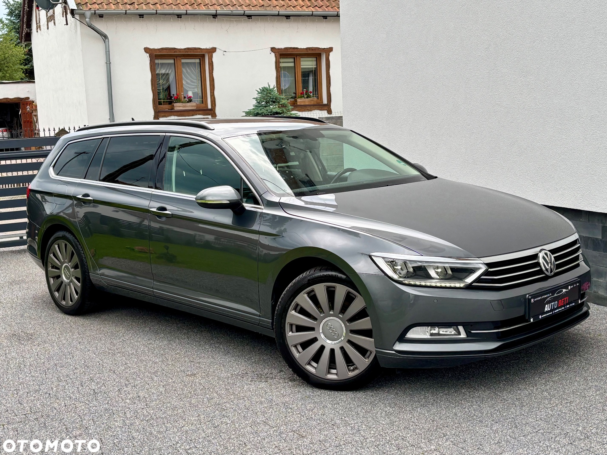Volkswagen Passat Variant 2.0 TDI DSG (BlueMotion Technology) Comfortline - 11