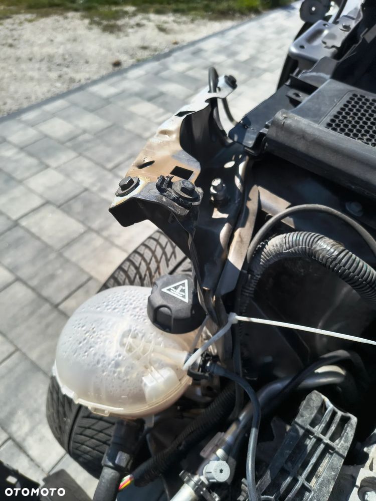 Peugeot 2008 BlueHDi 110 Active - 13