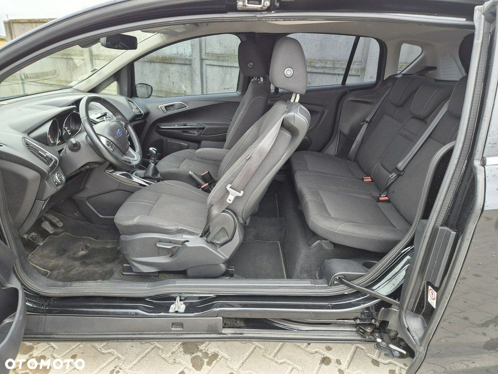 Ford B-MAX - 11